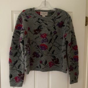 Woman’s Vintage Floral Wool Sweater